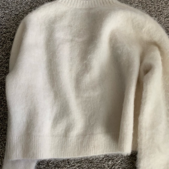 Fabrique Women's Floral Cream Sweater Cardigan - Picture 7 of 9